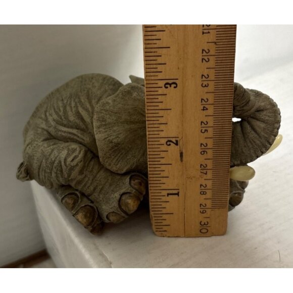 1998 Sealmark Elephant Figurine Whimsical Collectible Unique Gift - Picture 9 of 9